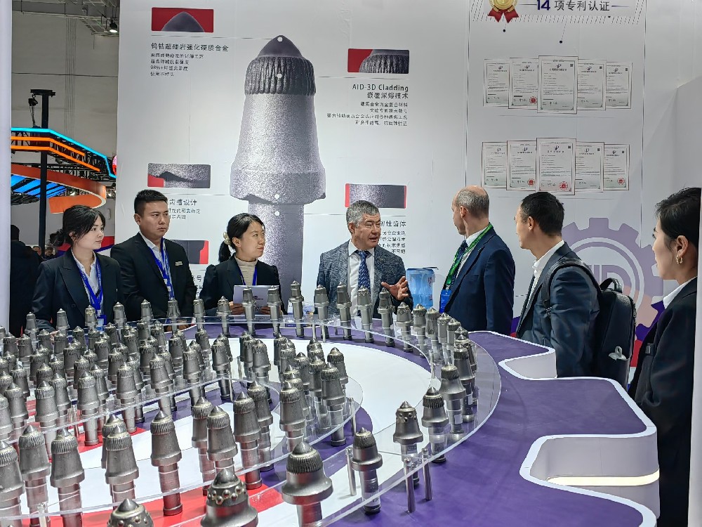 原材料涨价潮下，U95采煤机截齿的稳定供货承诺为何打动云南经销商？